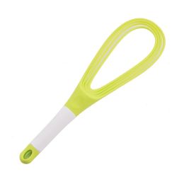 1pc Storeable And Foldable Household Multifunctional Manual Rotary Egg Beater - Green