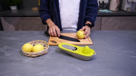 Multifunctional juicer grater two in one kitchen gadget home manual lemon squeezer - Manual lemon squeezer